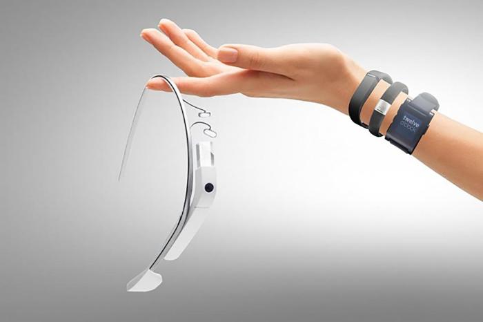 Technology wearable healthcare health digital revolution world role coming